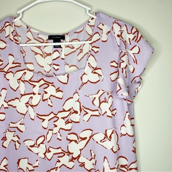 Halogen Lavendar Cap Sleeve Blouse Faux Button Back Square Neck Size S - Picture 2 of 7